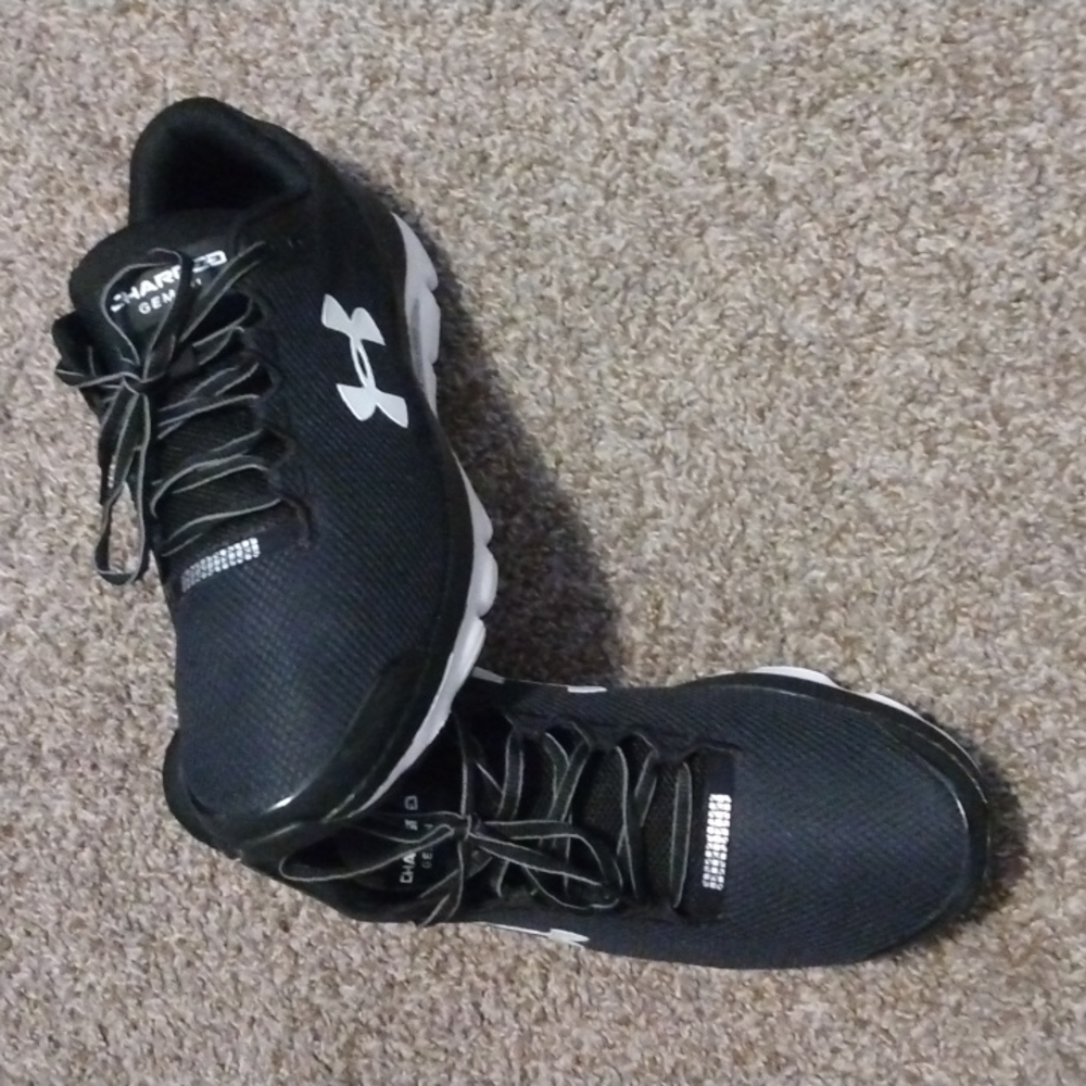 Under Armour Charged Gemini